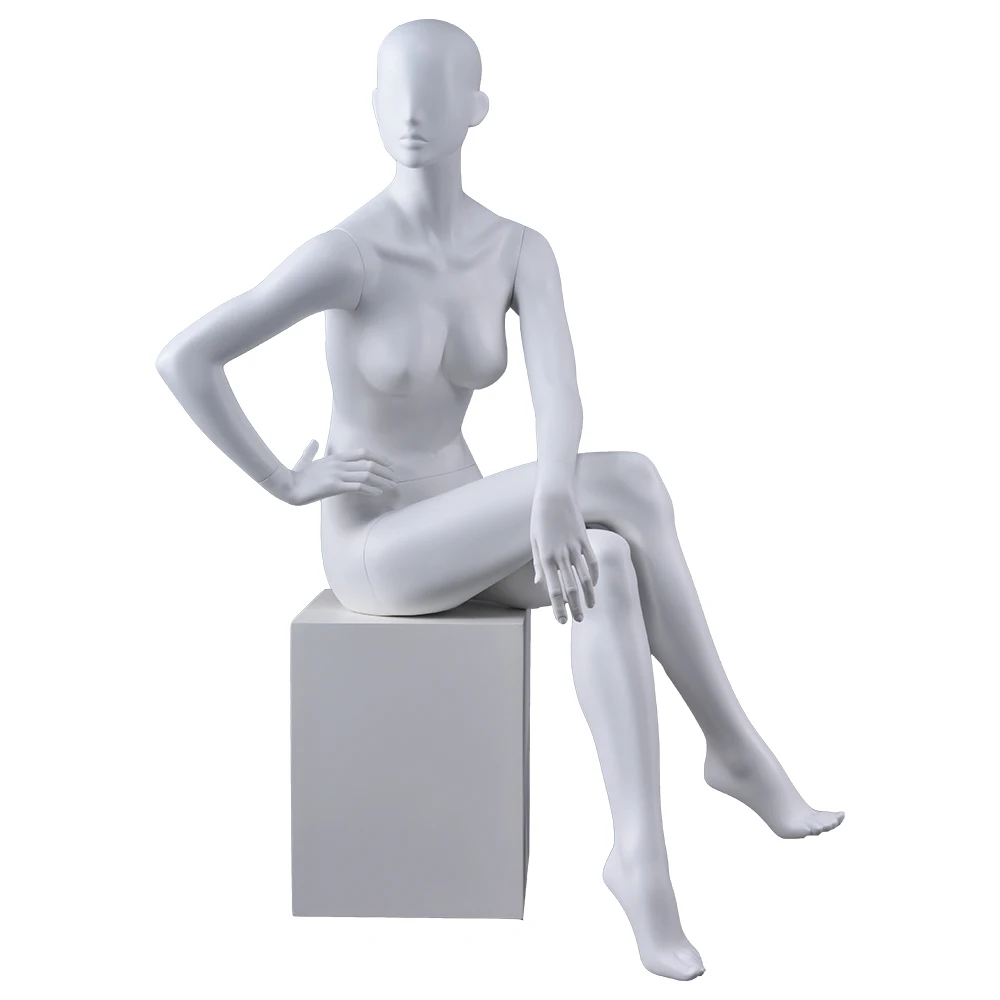 Fashion store window display female woman full body sitting mannequin suppliers for sale