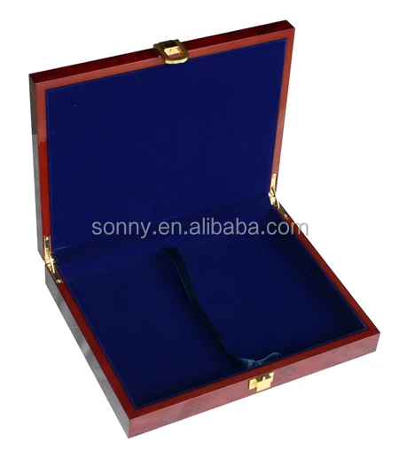 Luxury Glossy Lacquered Wooden Coin Box Medal Box Badge Display Box