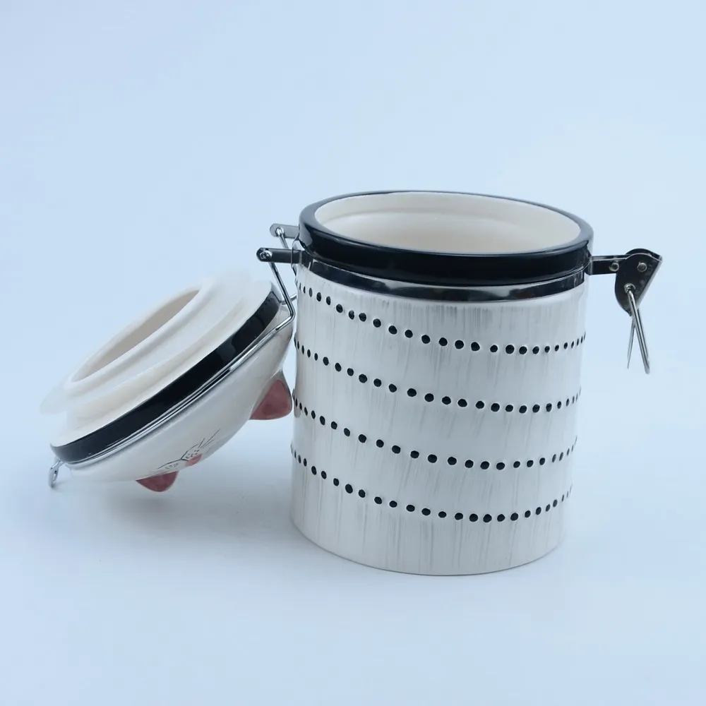 
China manufacturer cylindrical cat animal shaped ceramics canister for food 