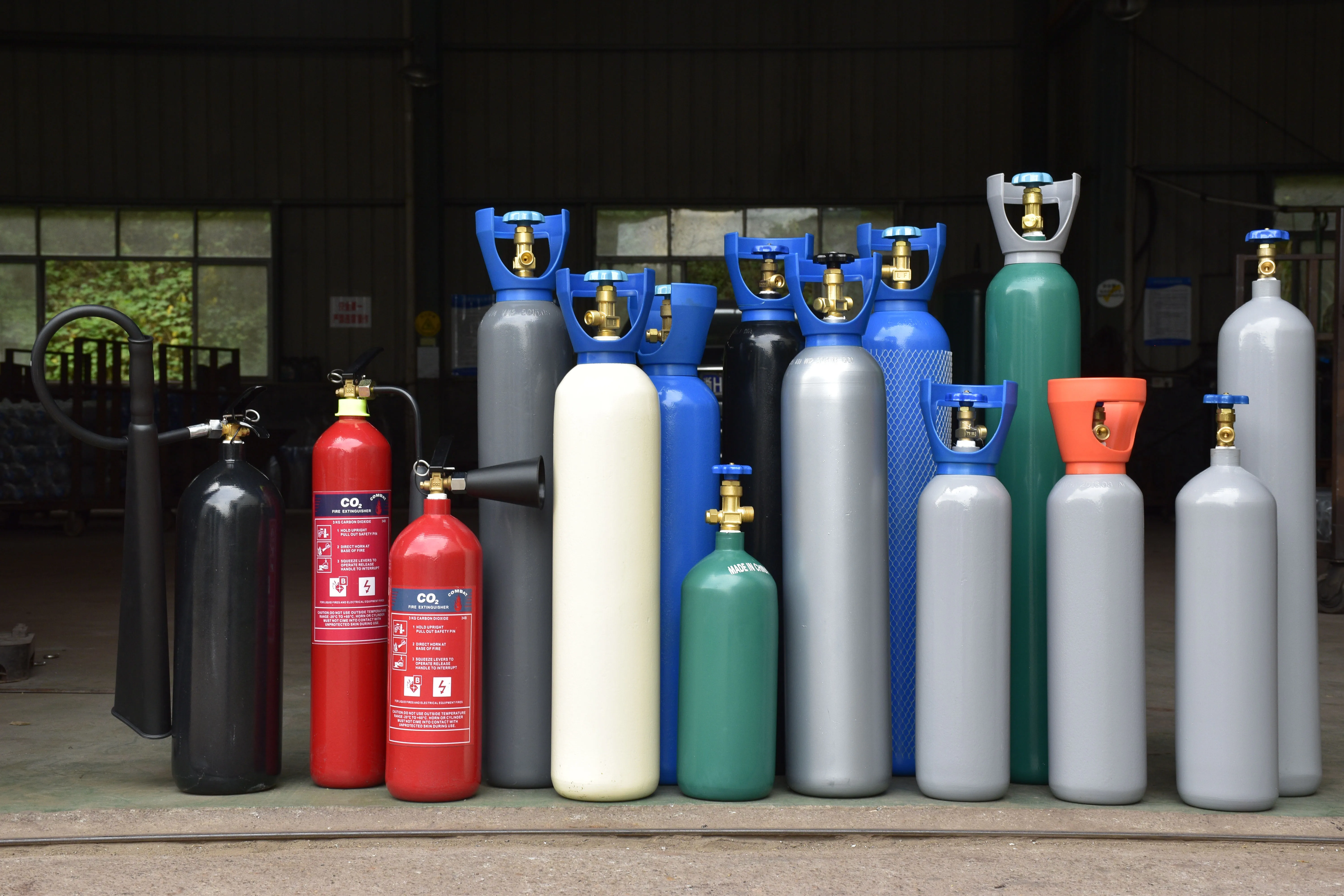 High pressure seamless empty  helium/oxygen gas cylinder good quality
