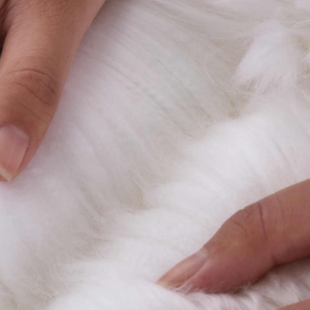 
Single Pelt Genuine Dyed Natural Fur Shaggy Sheepskin Area Carpet Rug for Home Decor 