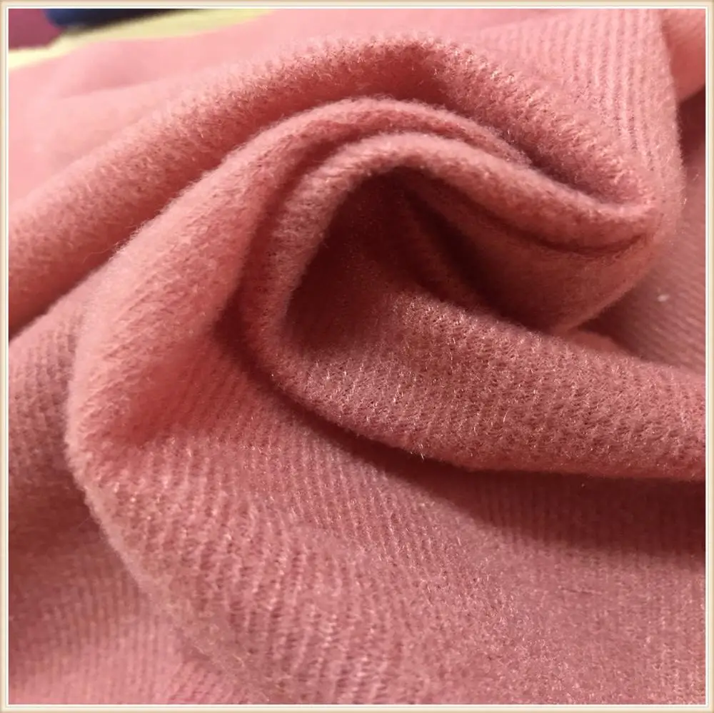 
Трикотажный бархатный трикотаж с начесом от производителя Tricort 