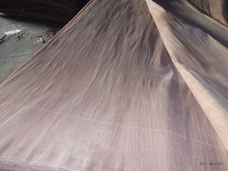 
Keruing face veneer with the cheapest price 