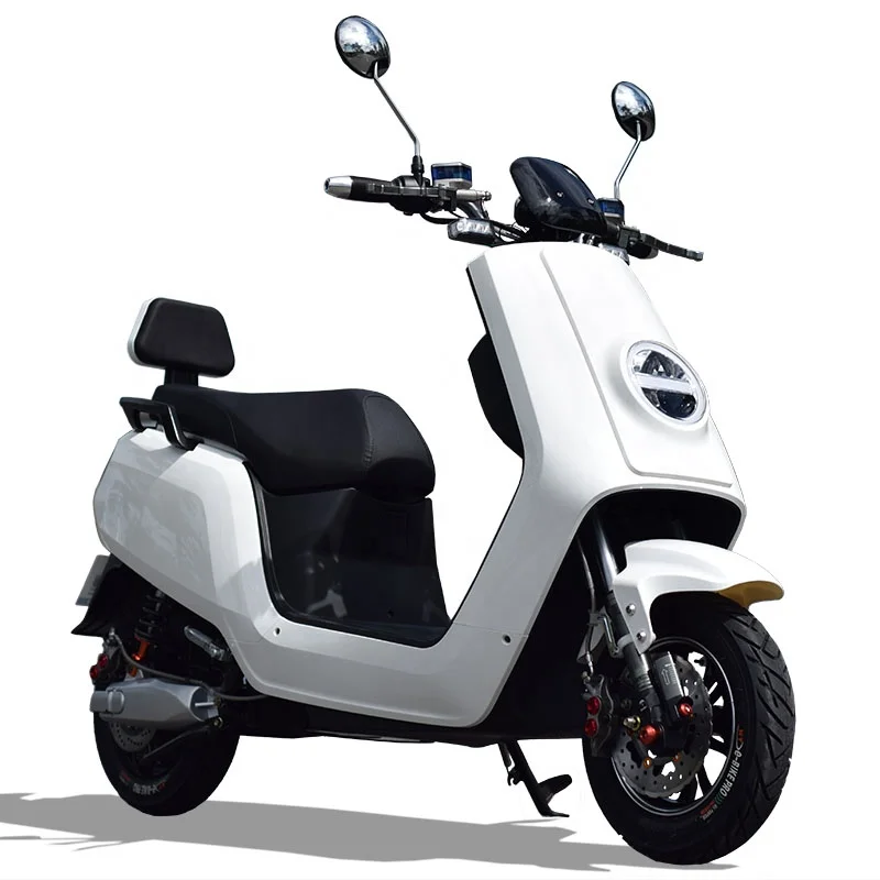 EEC adult e scooter with removeable battery for promotion sale