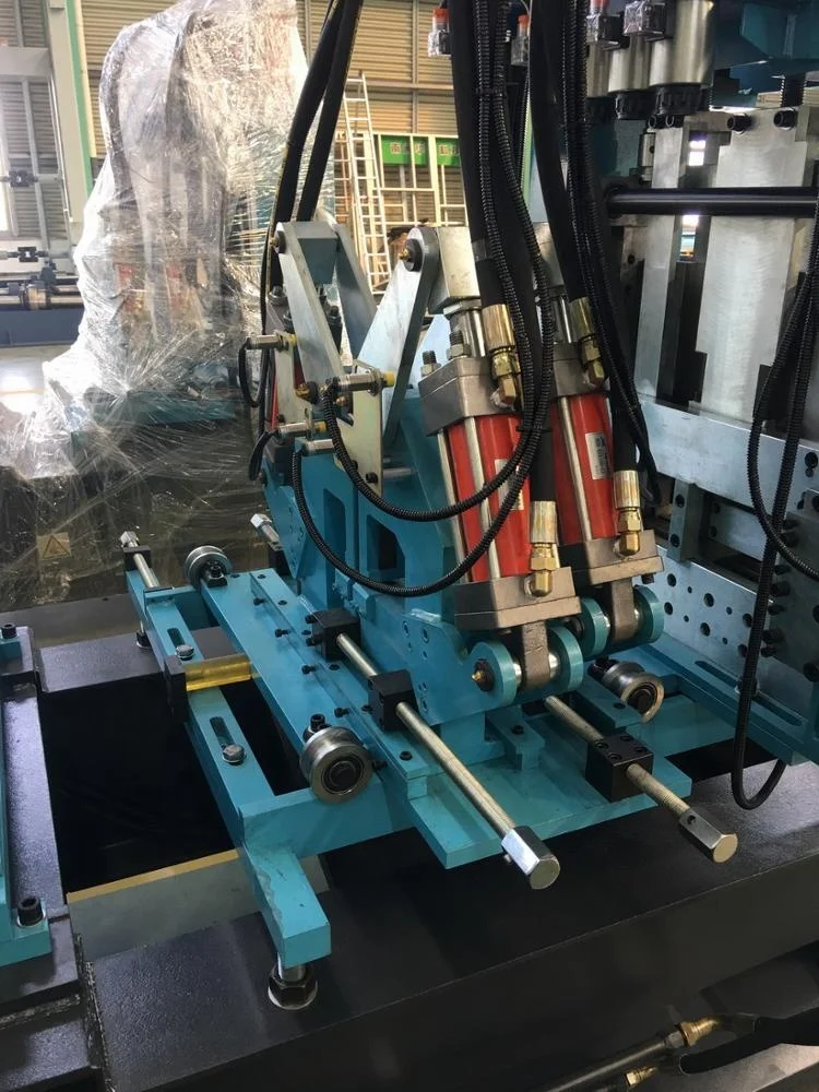 Profile Roll Forming Machine Interchangeable Cz Purlin Steel PLC Control Panel Roll Forming Machine 1.5 Years 10*1.5*1.8M 16 Mpa