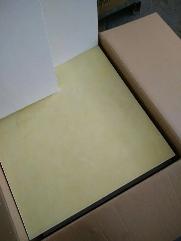 Acoustic fiberglass ceiling board with density 100kg/m3 size 600x600mm,600x1200mm white spray