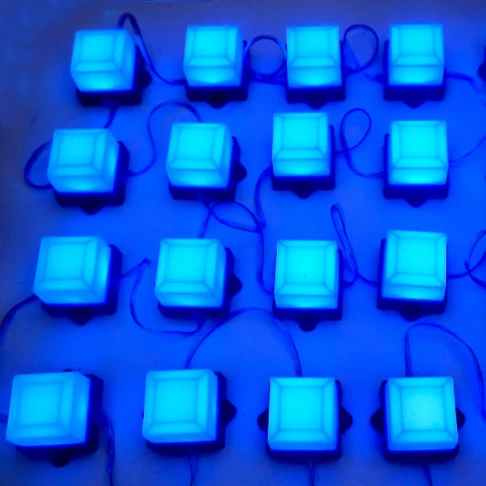  Квадратный матричный Точечный светильник RGB излучающий цвет 5050SMD Светодиодный точечный 5 см