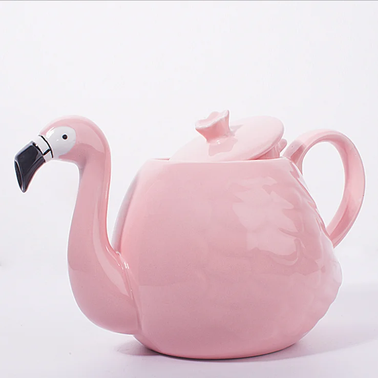 Декоративный керамический чайник и чашка в форме фламинго