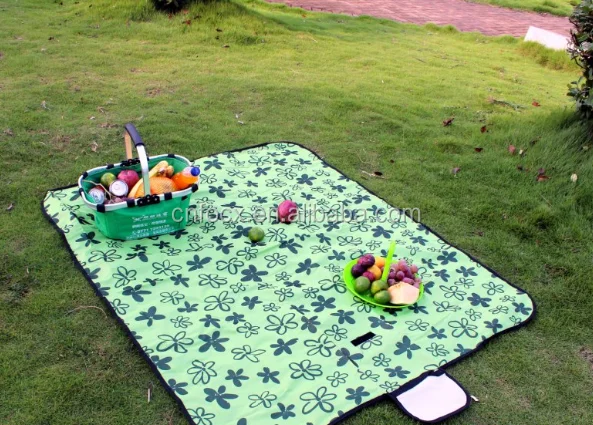 Hot selling outdoor waterproof folding camping picnic mat