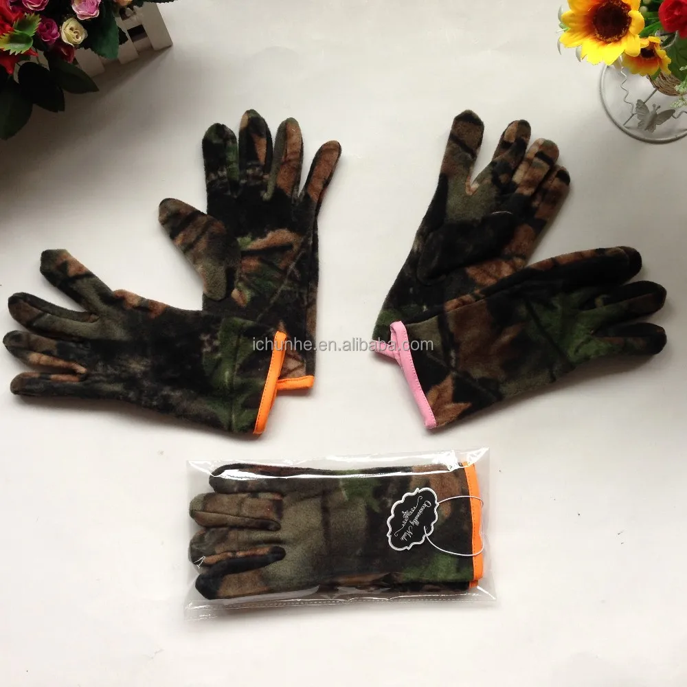 winter hot sale wholesale red black fleece gloves polar fleece glove factory