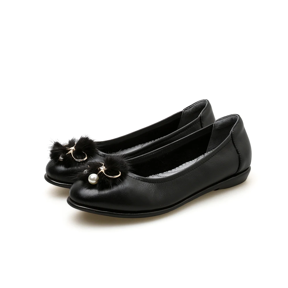
Decorative plush Woman black leather loafer flat pumps comfortable 