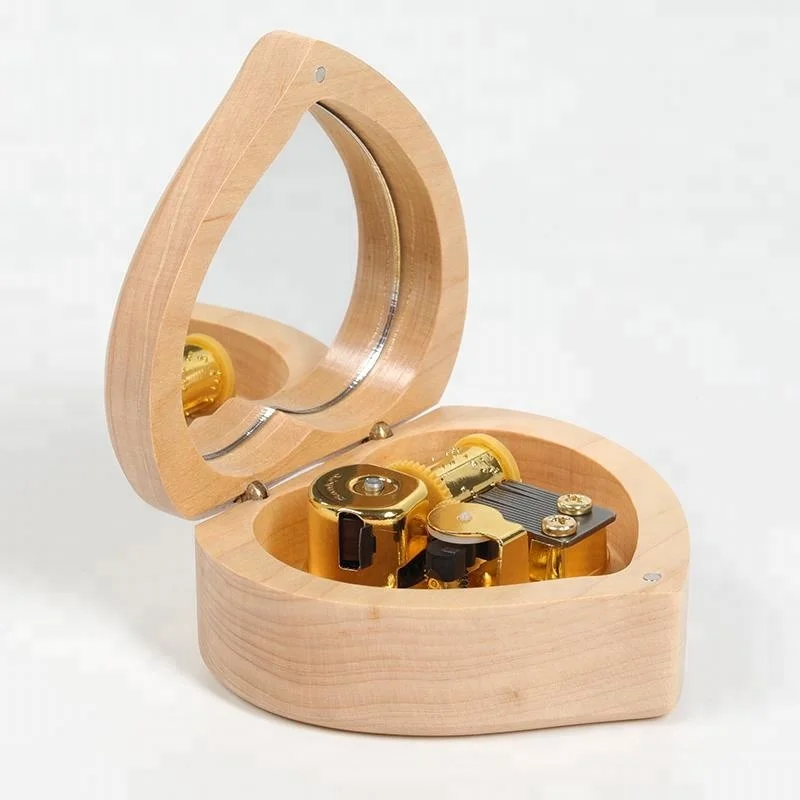 Latest Style Romance Heart Shape Wooden Music Box