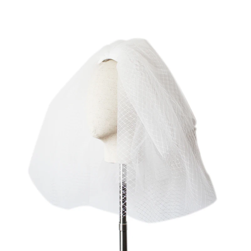 V623 New Fashion Multi layers short beaded bridal veil organza bridal cathedral wedding veil with veil comb