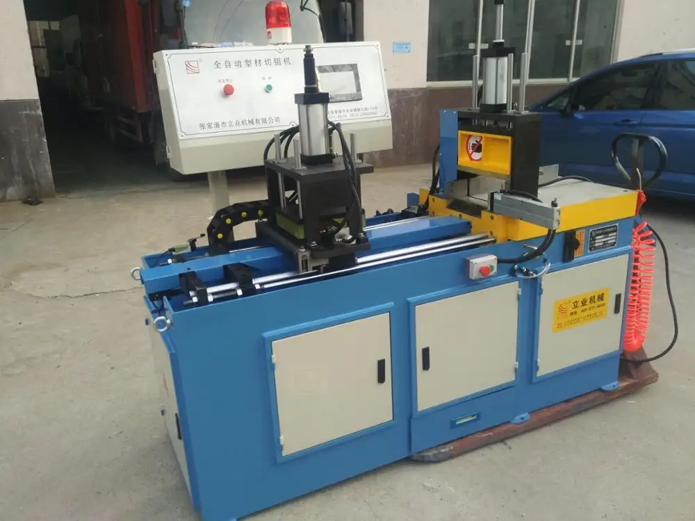 CNC Automatic single head cutting saw aluminum window machine