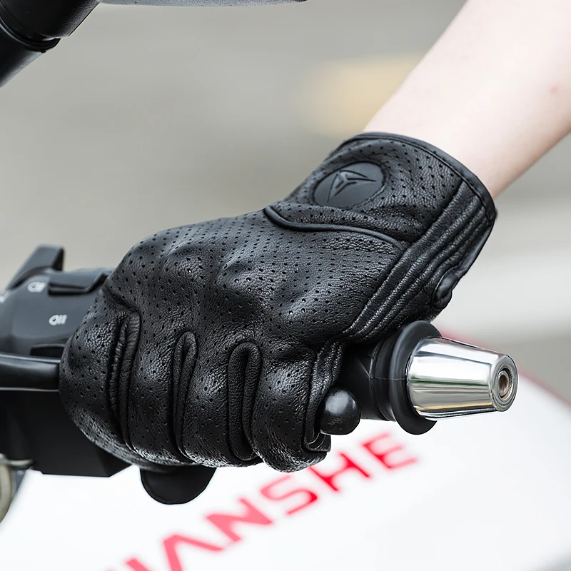 
High quality motorcycle safety gloves anti - fall touchscreen motorcycle leather riding gloves 