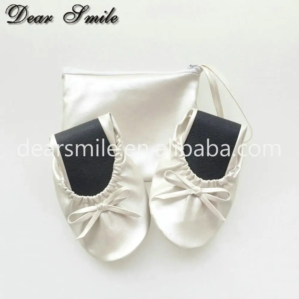 Top quality soft lady foldable ballerinas fold up ballet flat for wedding gift ,after party dance