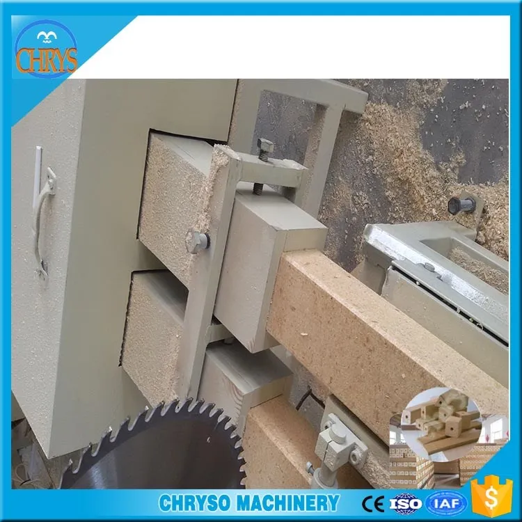 Automatic 3 heads wood Sawdust Pallet Block Making Machine