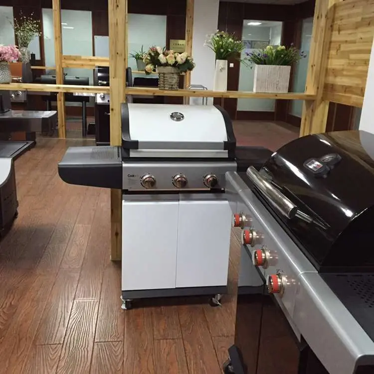 CE approval 4 burner outdoor grille de barbecue camping gaz barbecu