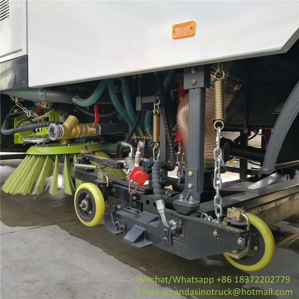 Chengli new brand dongfeng 4x2 right hand drive 15cbm  airport sweeper truck
