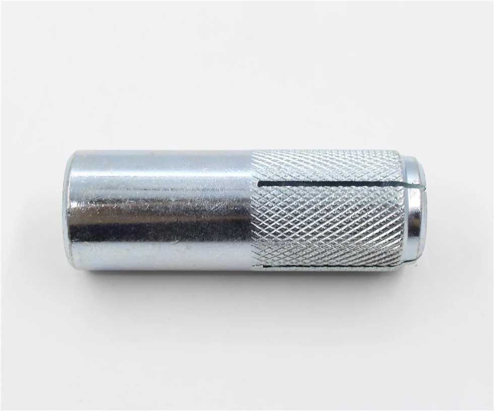 Drop in anchor serrated outside and with cone plug inside the thread