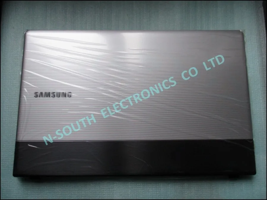 Genuine new laptop back cover and bezel for samsung np300e7a ba75-03355a