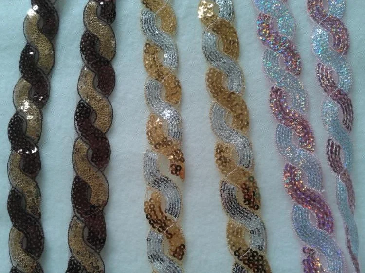 
Cheap 8 Shape Flowers Sequin Ribbon of Decorative Trim 
