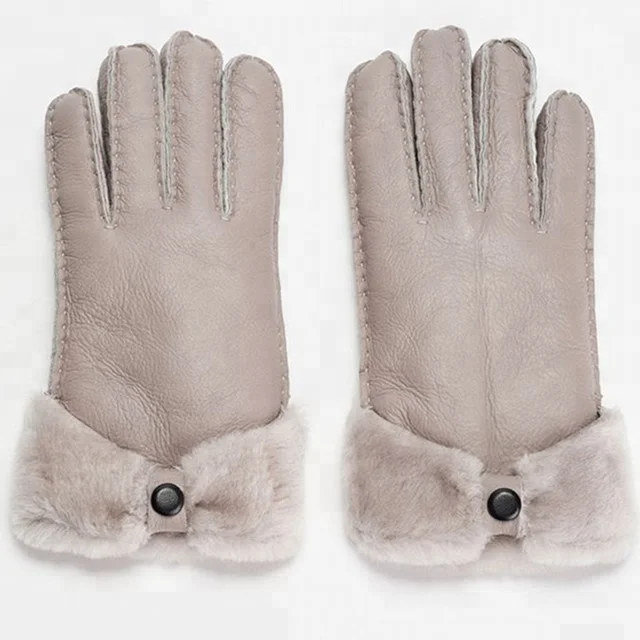 Genuine Fur Gloves Women Sheepskin Mittens Real Fur Sheep Leather Gloves Winter Solid Warm True Sheepskin Gloves for Women Gifts
