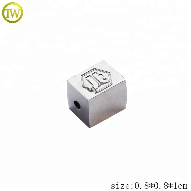 Custom made silver metals beads engraved logo beads for jewelry making