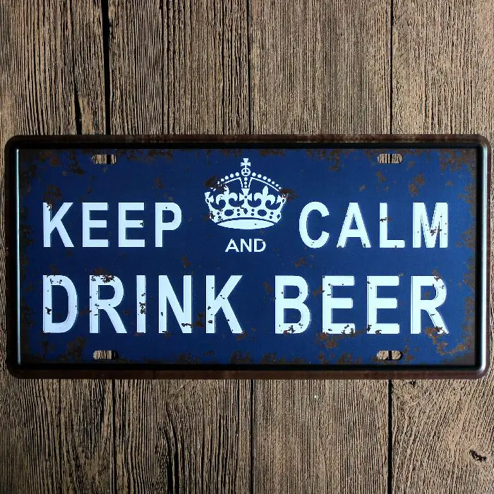 Домашний без кошки-это просто сувенирный автомобильный номерной знак, винтажный рельефный металлический знак, домашний паб, бар, кафе, ресторан, магазин Dec