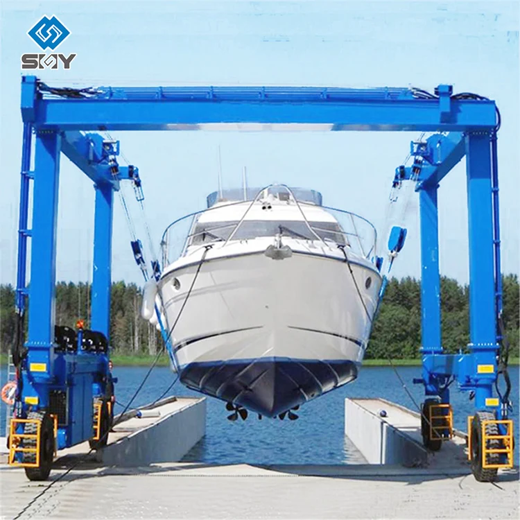 Gantry Crane 100t Mobile Boat Hoist 200t Yacht Travel Lift Crane Apply To Port or Shipbuilding Company