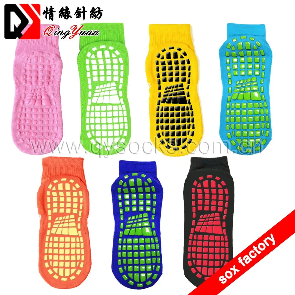 Customized anti slip trampoline grip kids ankle socks
