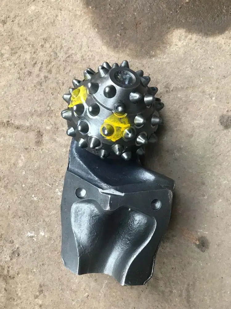 Bell bucket drill bucket for pile construction