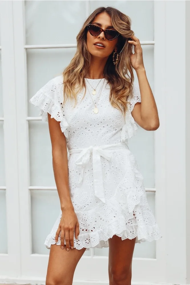 2022 Summer Embroidery Eyelet White Cotton Women Dresses