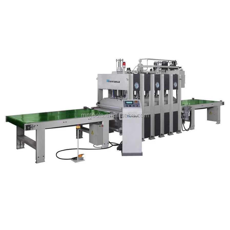 Посредством подачи горячего пресса, ламинирования шпона, ламинирования бумажной пленки