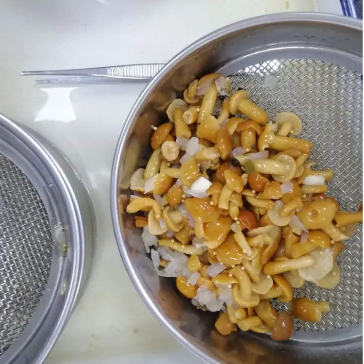 Новый сезон консервы чешуйчатка съедобная грибы маринованные с низкой ценой