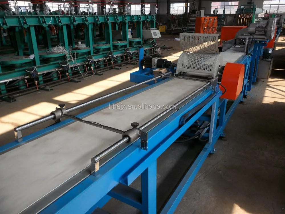 Автоматическая камера шины экструзии линия для мотоцикла