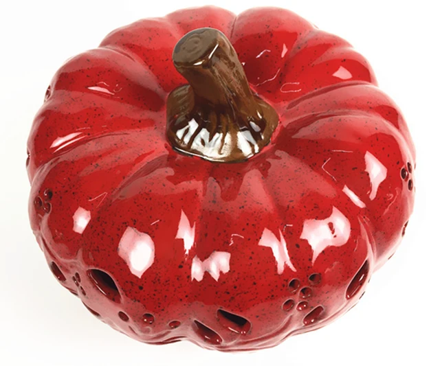 Декоративное керамическое украшение в виде тыквы