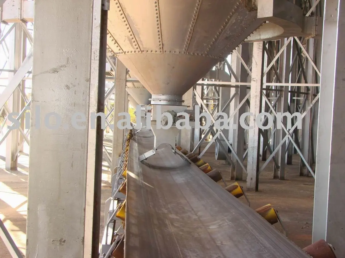 Grain hopper bottom storage silos with belt conveyor/chain conveyor unloading system