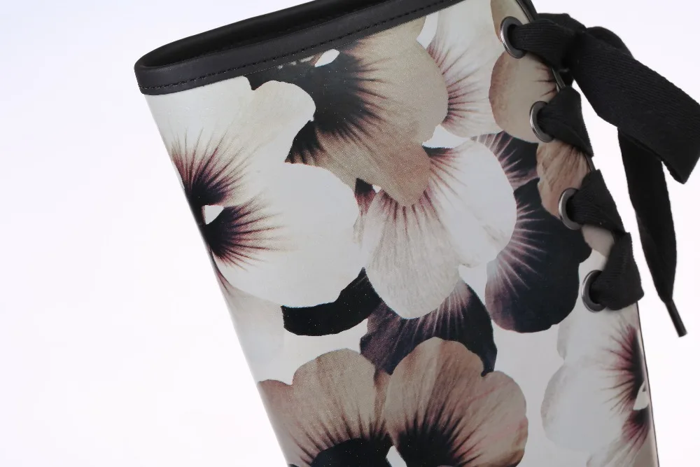 
lace up woman Rain boot with covered pu upper 