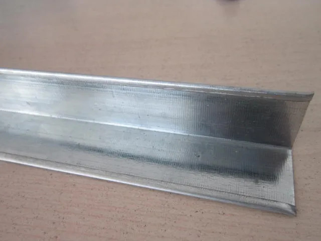 Hot selling with good quality Galvanized steel Wall angle for ceiling and drywall