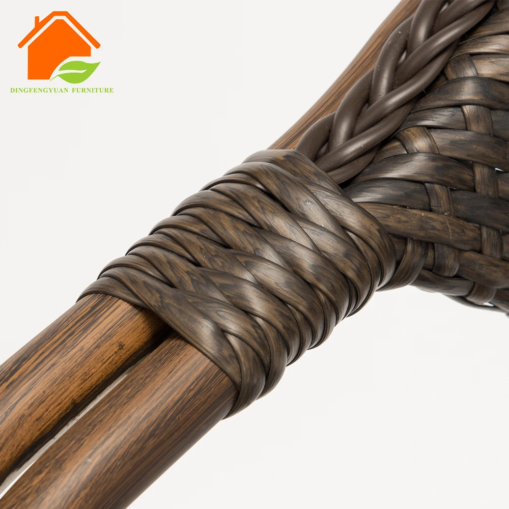 China Wholesale Cheap Price Synthetic Rattan 4pcs Garden Modern Dining Table Chair Set For Cafe Bistro Event Furniture