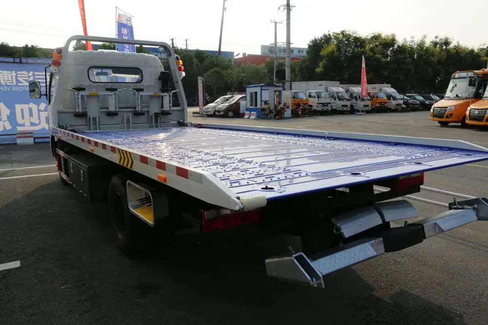 road tow wrecker truck for sale 3 ton