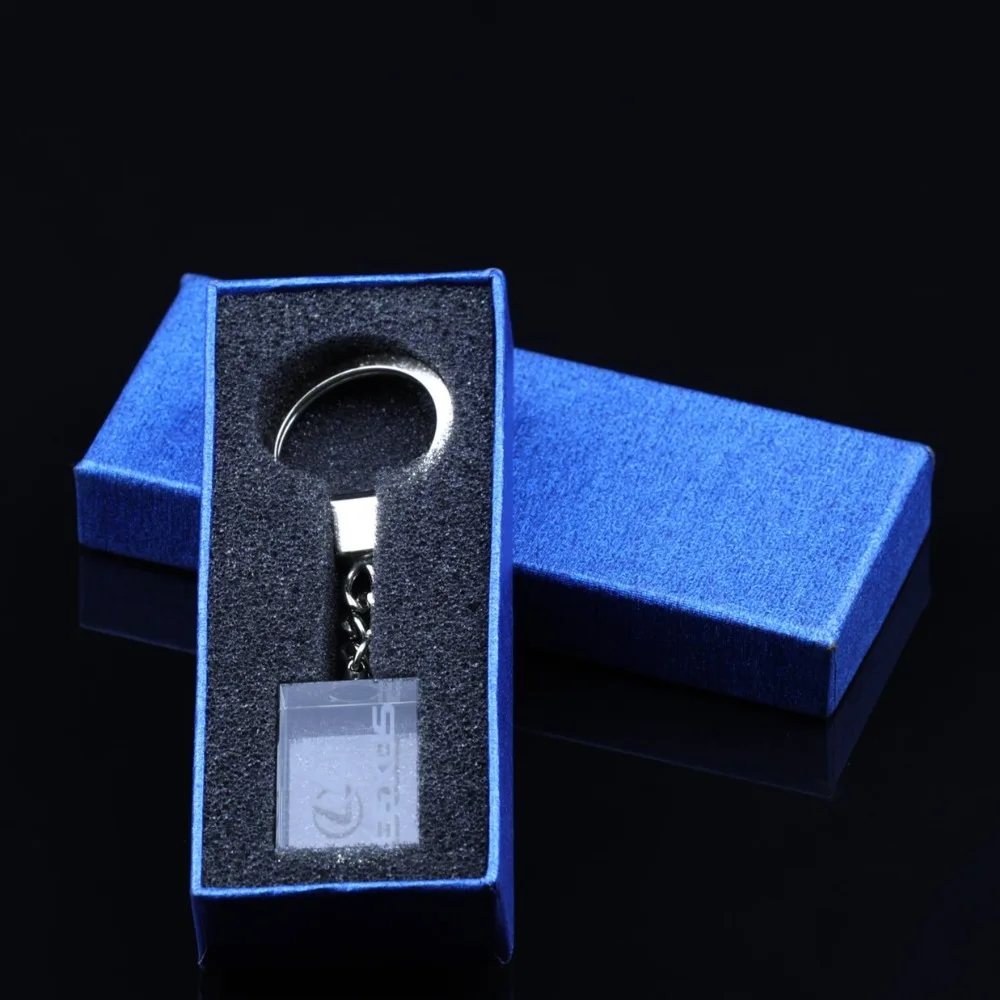 
China supplier online wholesale personalized crystal glass keychains 