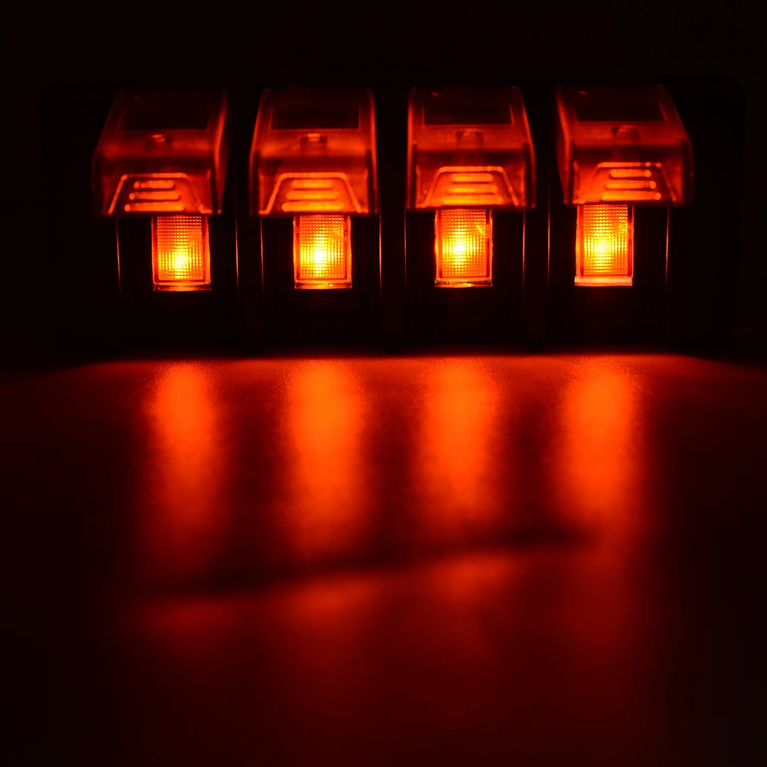 12V  4 gang  Waterproof   Dustproof  Rocker Switch Marine  Circuit Breaker  for Car  Boat  yacht  bus