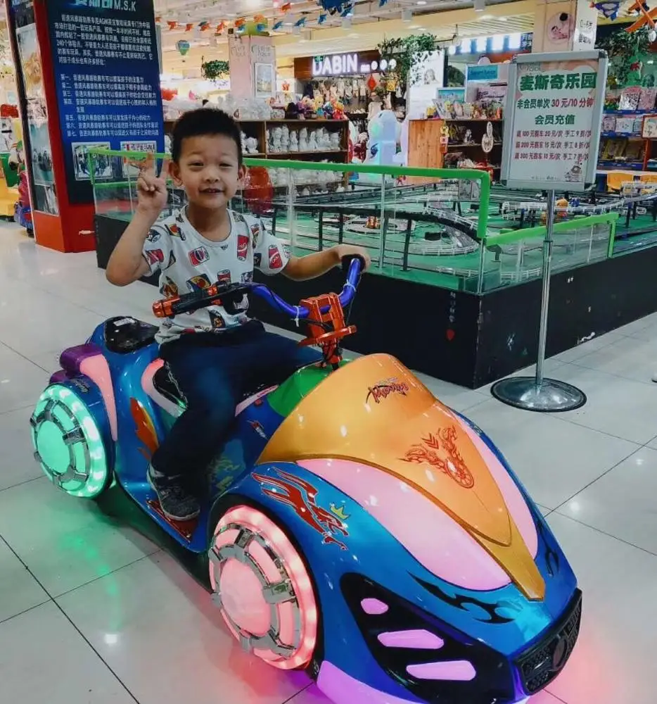 
attactive ride on battery kiddies car 