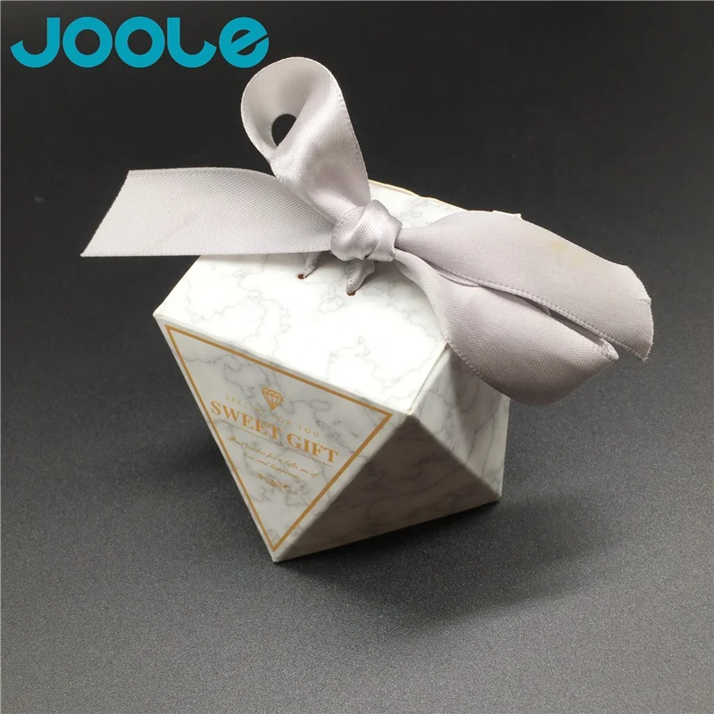 Customized wedding celebration candy dessert biscuit hot stamping packaging box with satin bow