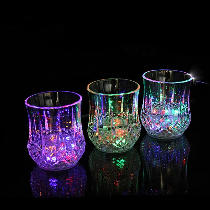 Classes liquid water activated plastic flashing 7OZ 200ml led interaction cup for pub bar