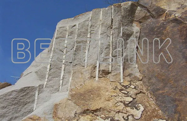 on duty 7-expansive mortar 02-1.jpg