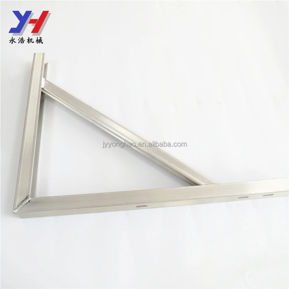 Анодированный алюминиевый профиль, Угловой Кронштейн 90 градусов на открытом воздухе