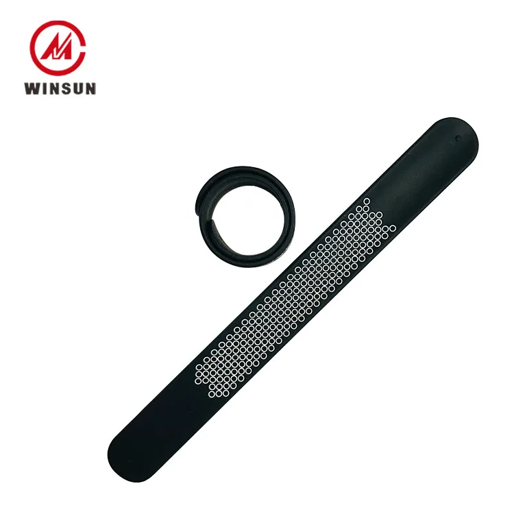 
Custom Logo Silicone Wrist Flexible Long Rubber Silicone Slap Bracelet 